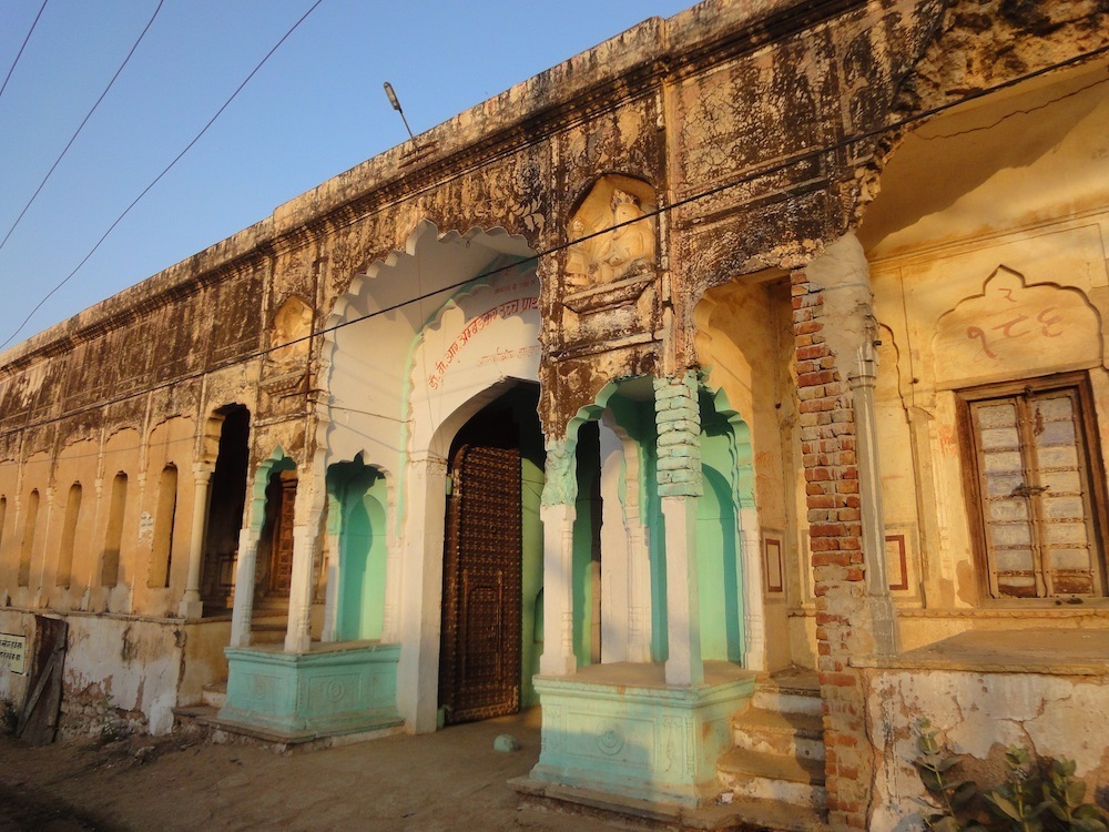 Old Havali (Palace of the Winds).